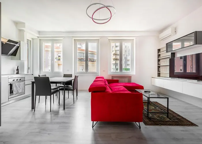 Garibaldi & Gae Aulenti Modern Apt With Private Parking!