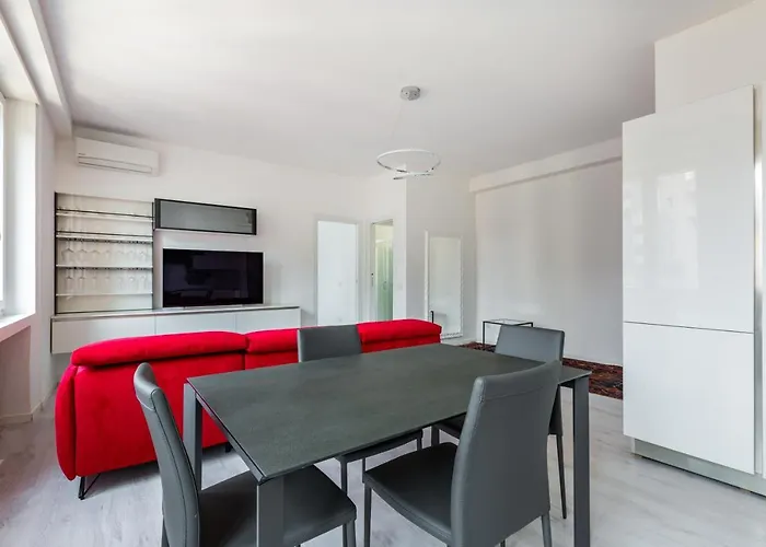 Garibaldi&Gae Aulenti Modern Apt
